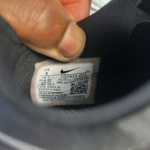 New Nike Men’s Air Zoom Pegasus 37 Shield Black
Anthracite Shoes Sz 8 CQ7935-003 - Picture 7 of 8